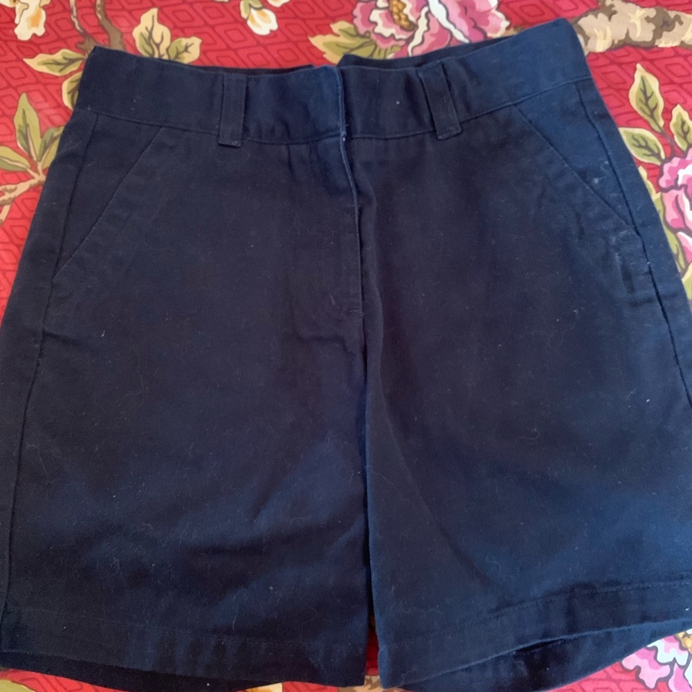 Girls sz 8 navy shorts by Arrow